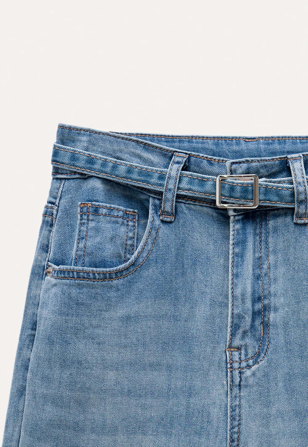 Women’s Flared Jeans with Belt