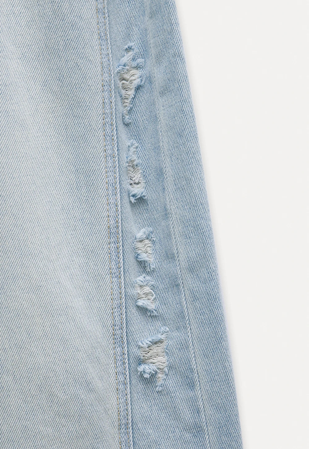 Women's Wide Leg Distressed Jeans with Braided Belt