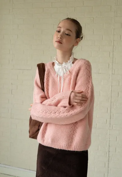 Women Soft Pink V-Neck Knit Sweater