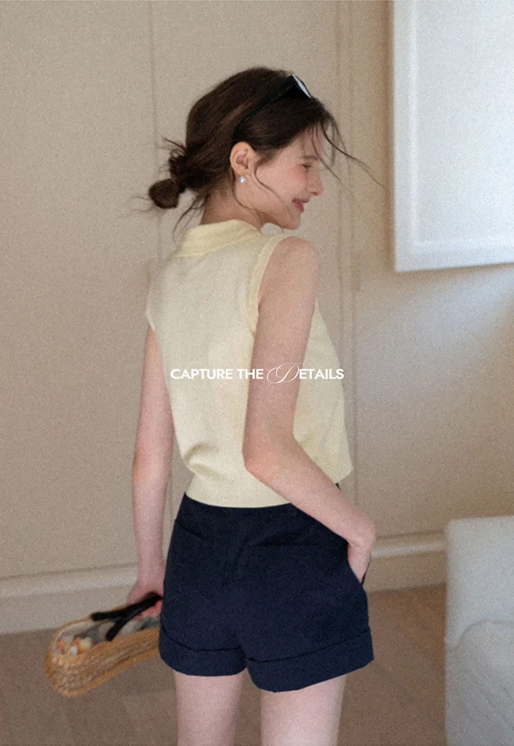 Sleeveless Knit Top with Collar and Buttons