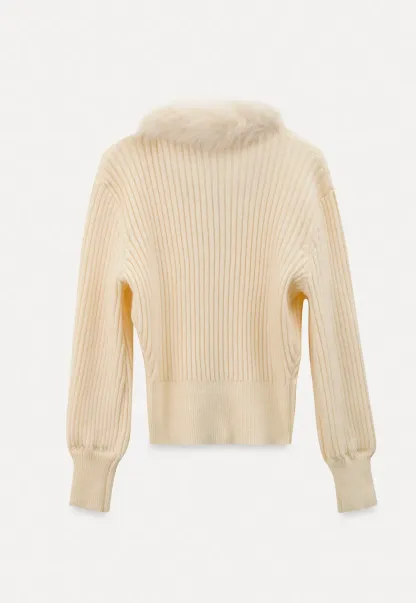Ribbed knit sweater with fur collar detail