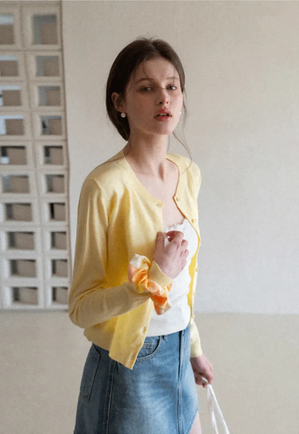 Lightweight Knit Cardigan with Button Front