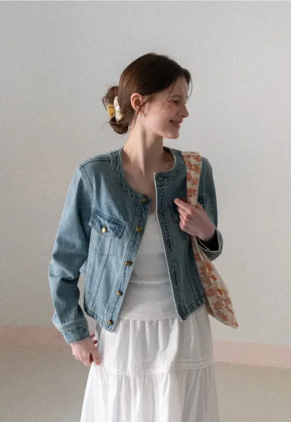 Denim short jacket with button front and chest pockets