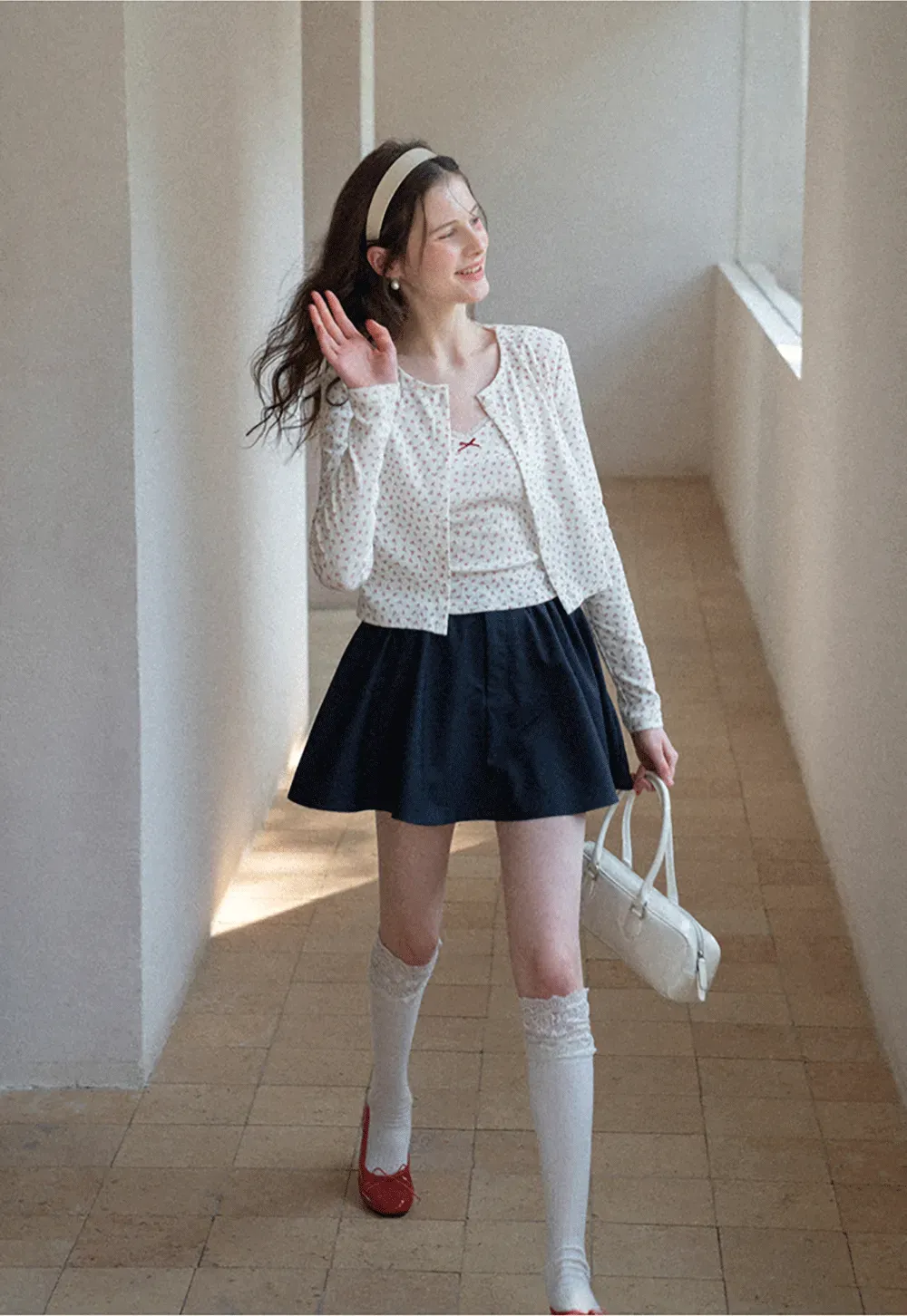 Floral Print Lace Trim V Neck Short Top