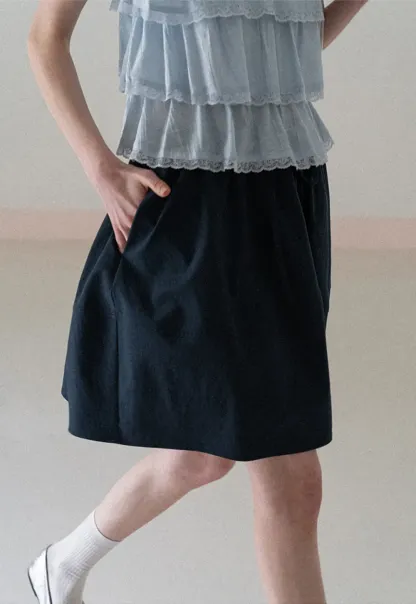 A-line skirt with drawstring waist and layered hem