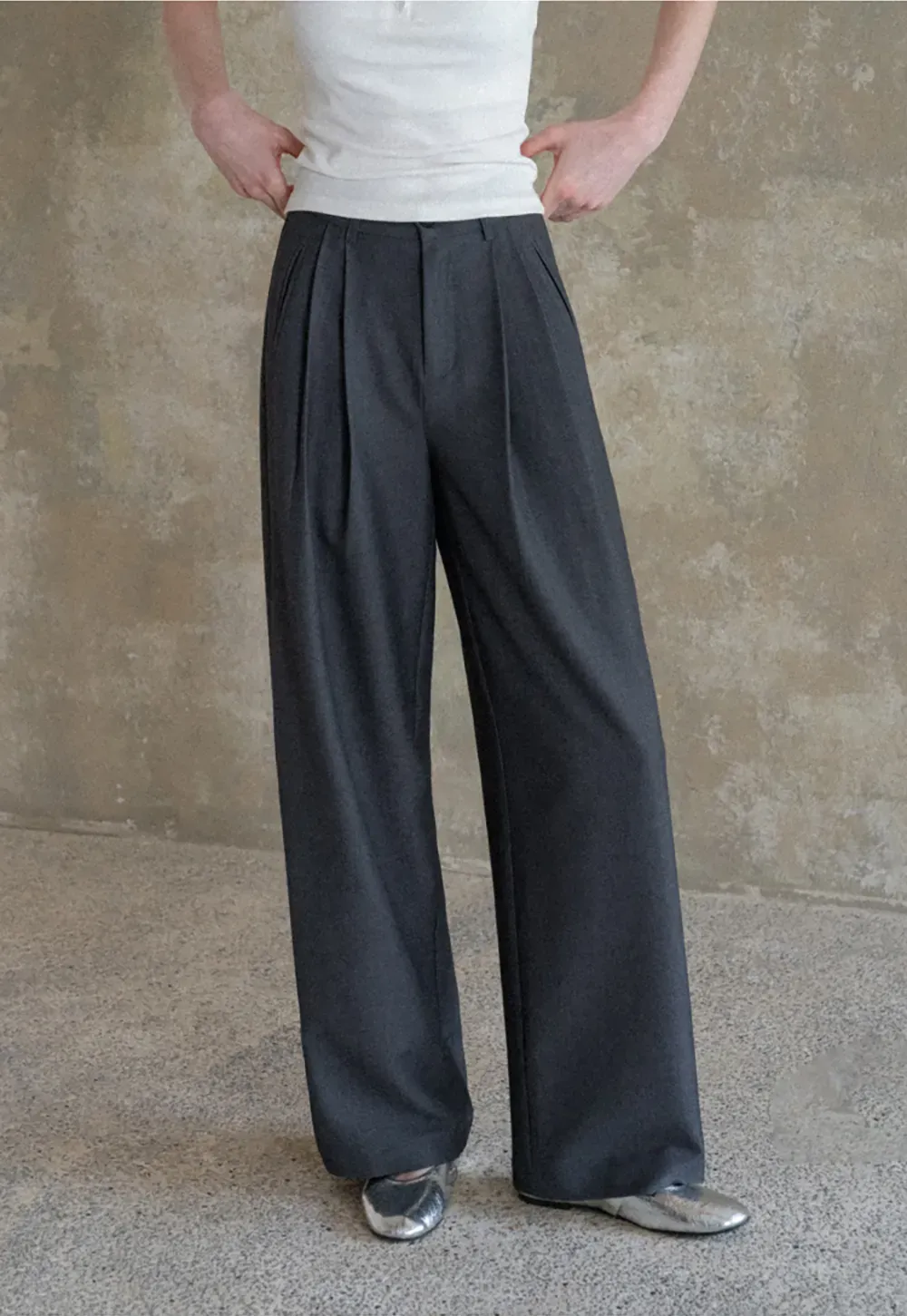 Wide Leg Pleated Casual Pants