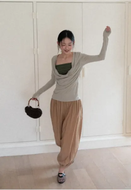 Loose Fit Elastic Waist Wide Leg Pants