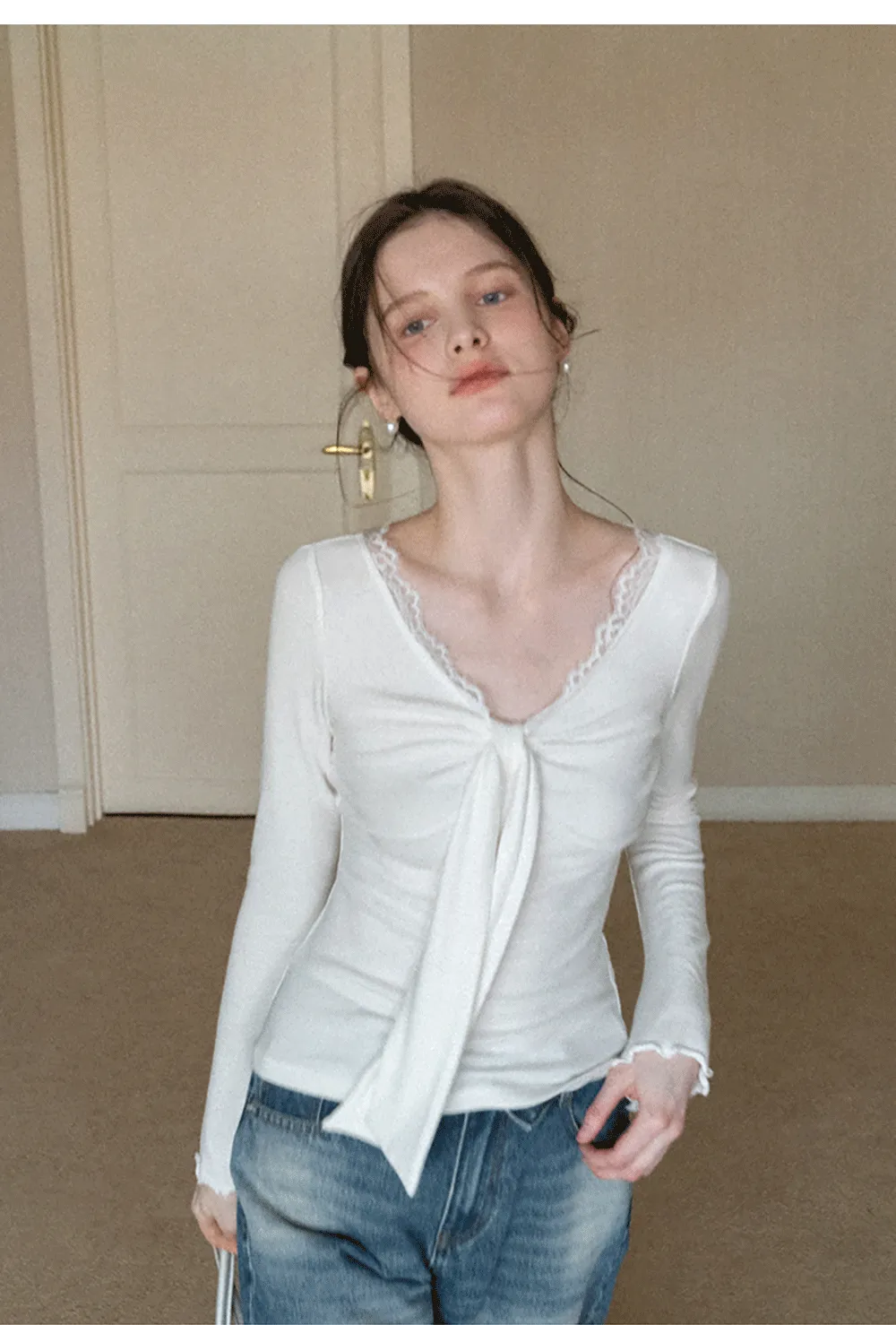 Elegant V Neck Long Sleeve Top with Bow Detail