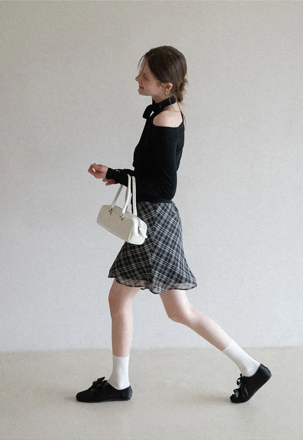 Long sleeve off shoulder top with neck tie detail