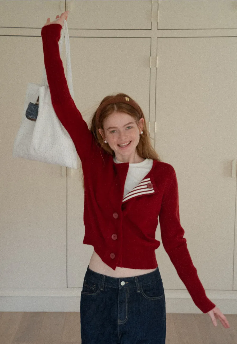 Elegant Basic Knit Sweater with Ribbed Hem and Sleeves