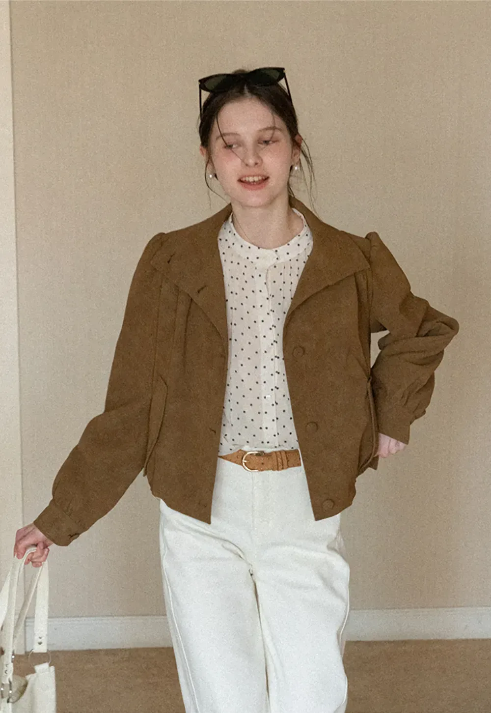 Elegant Blouse with Delicate Dot Pattern and Puffed Sleeves