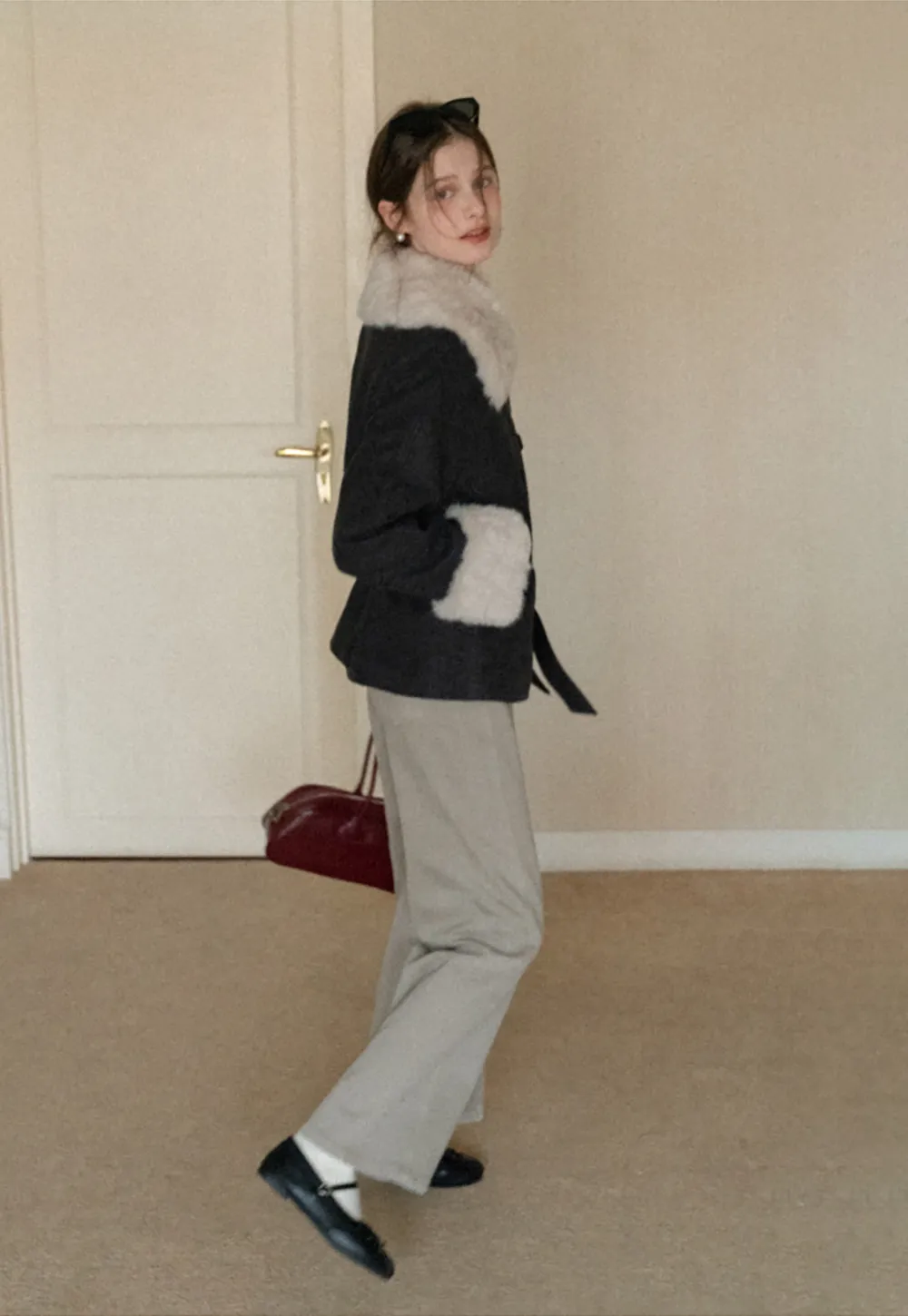 Wide leg high waist denim jeans with belt loop design