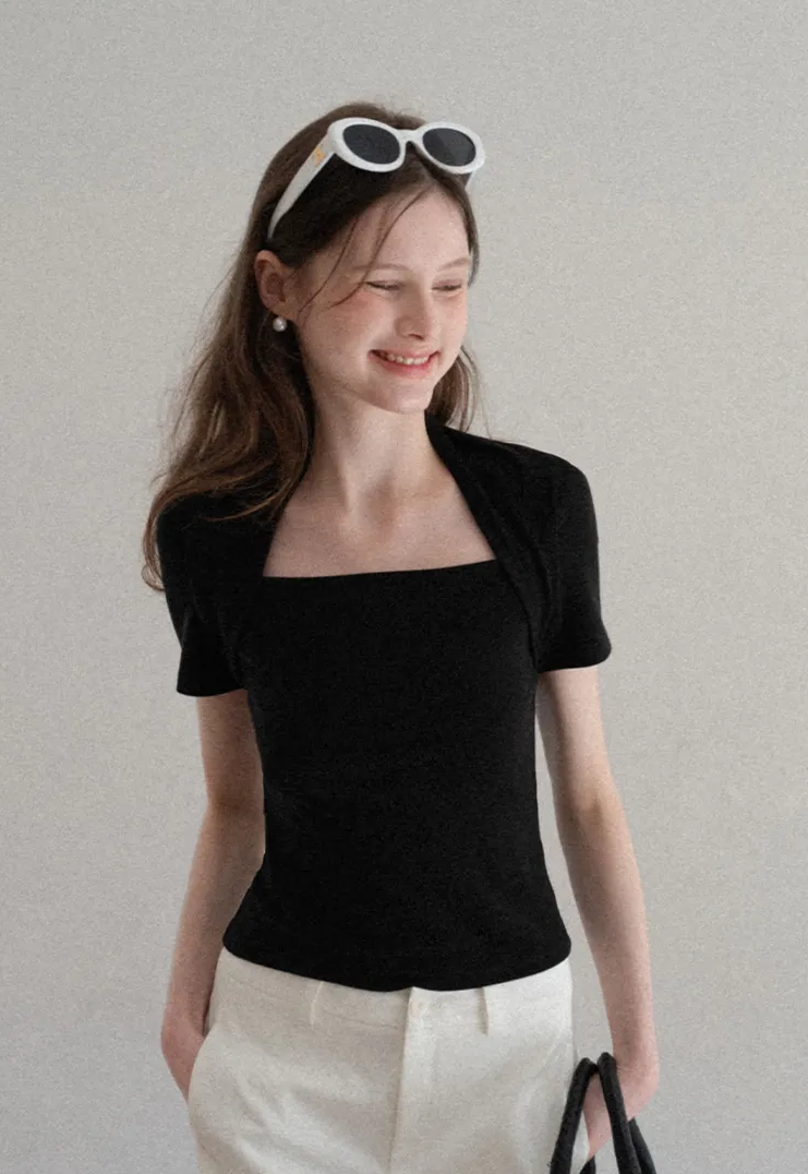 Square neck short sleeve fitted top