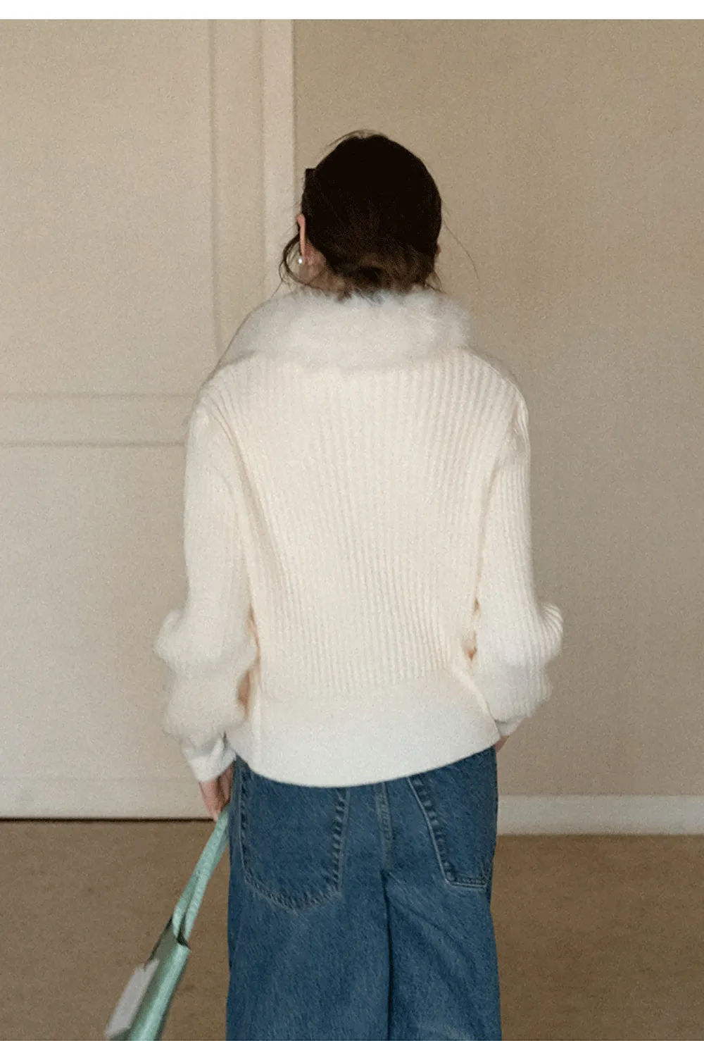 Ribbed knit sweater with fur collar detail