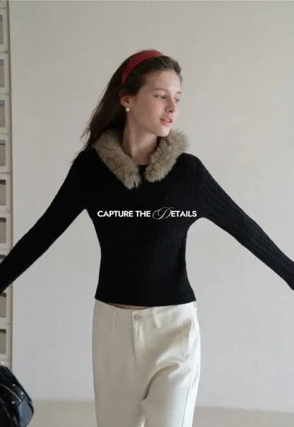 Cable Knit Sweater with Fur Collar Design