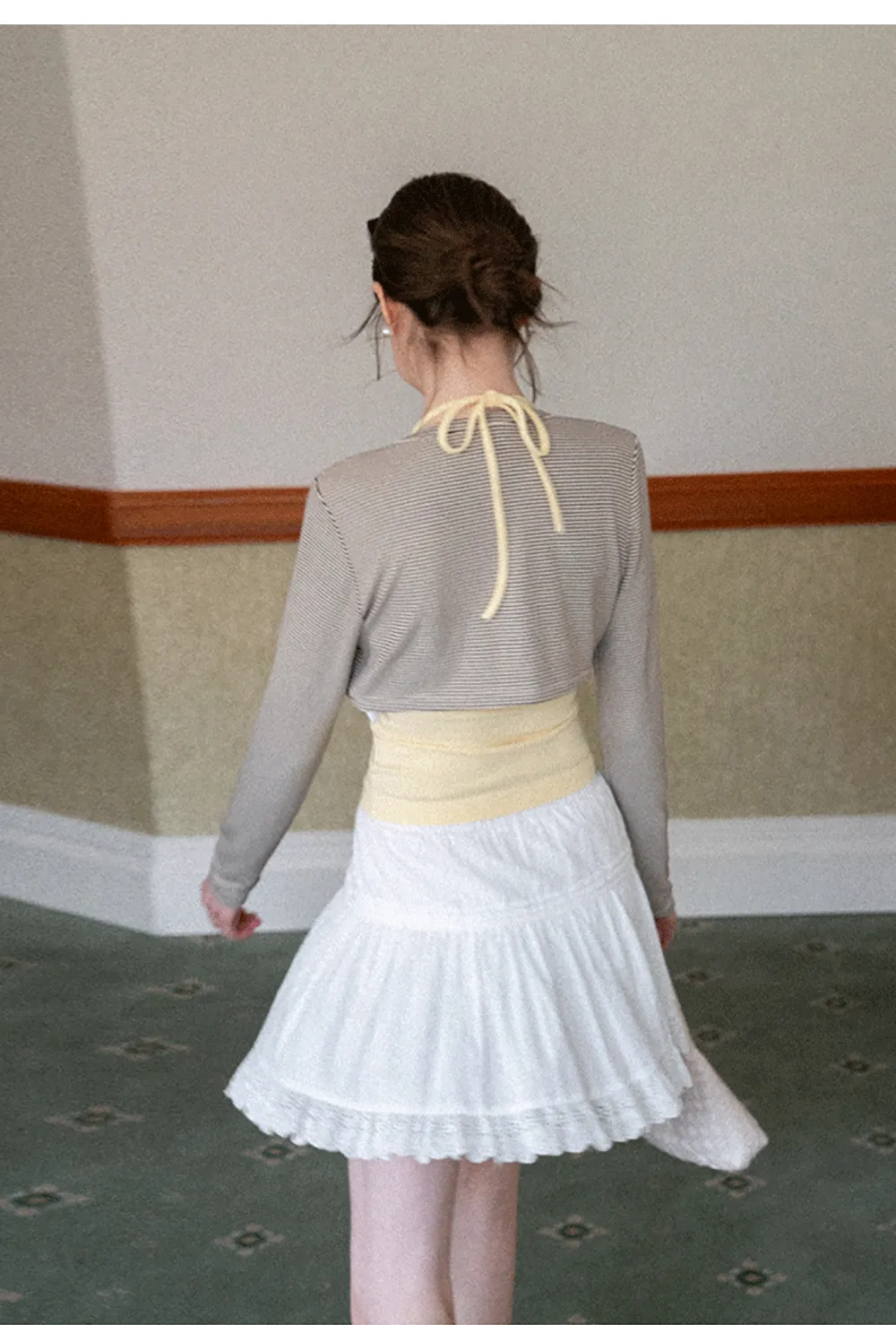 Striped cardigan with buttons and V neck tank top