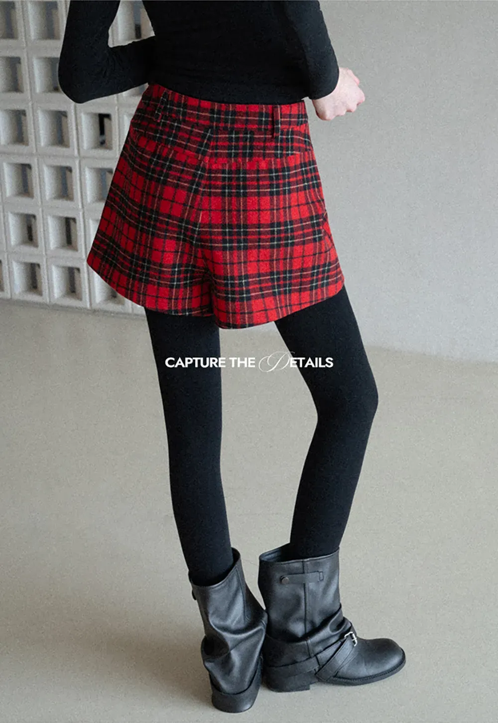 High waist plaid shorts with front pocket design