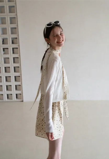 Lightweight Long Sleeve Cropped Knit Top