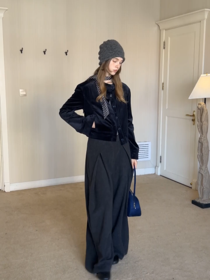 Elegant Corduroy Round Neck Short Coat Women