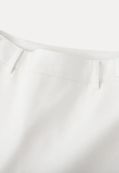 Elegant Pleated Mini Skirt with Asymmetrical Hem