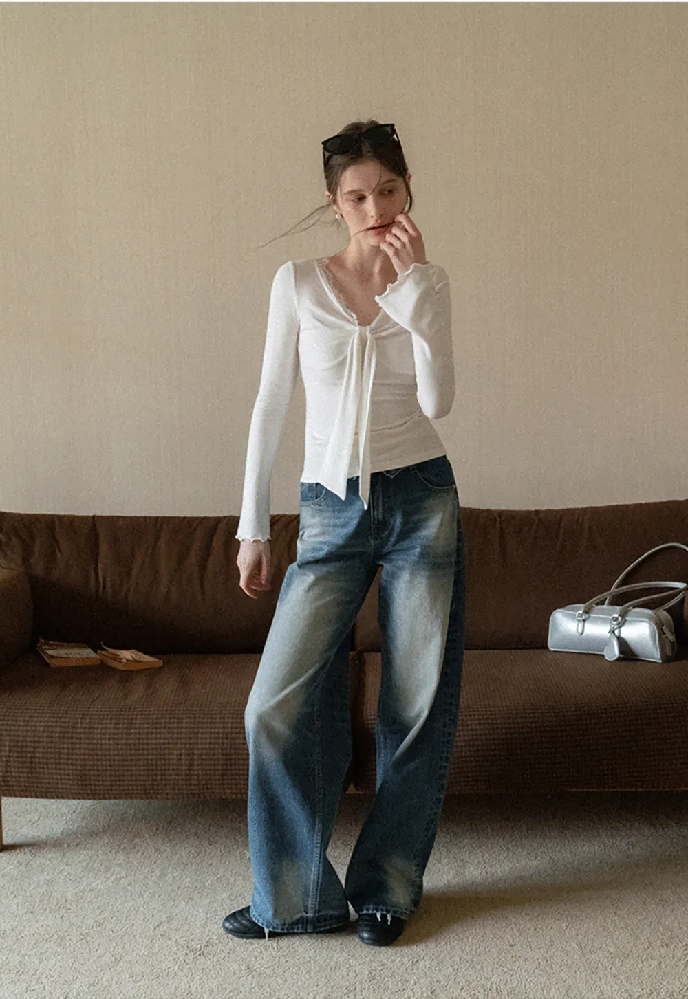 Wide leg high waist denim jeans with faded wash design