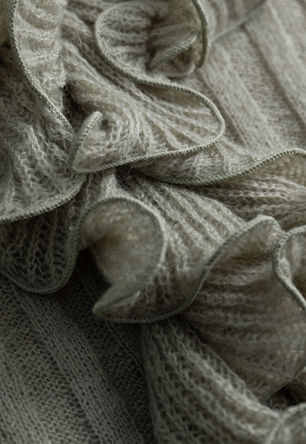 Womens Ruffle Hem Flared Sleeve Knit Top