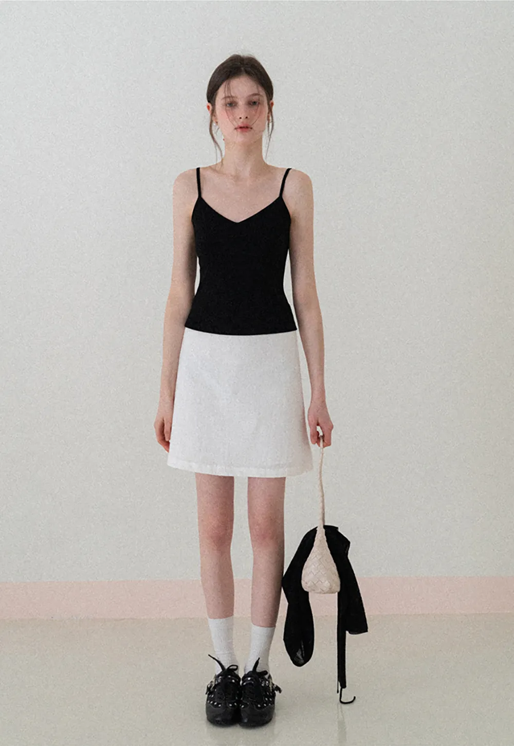 V neck thin strap fitted tank top