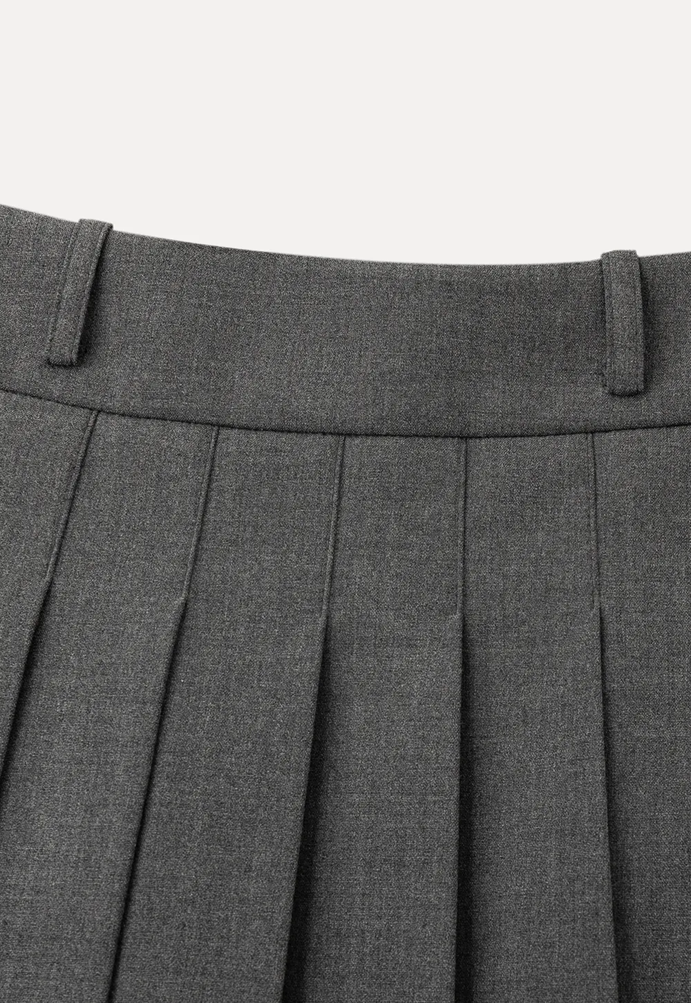Elegant pleated midi skirt with high waist design
