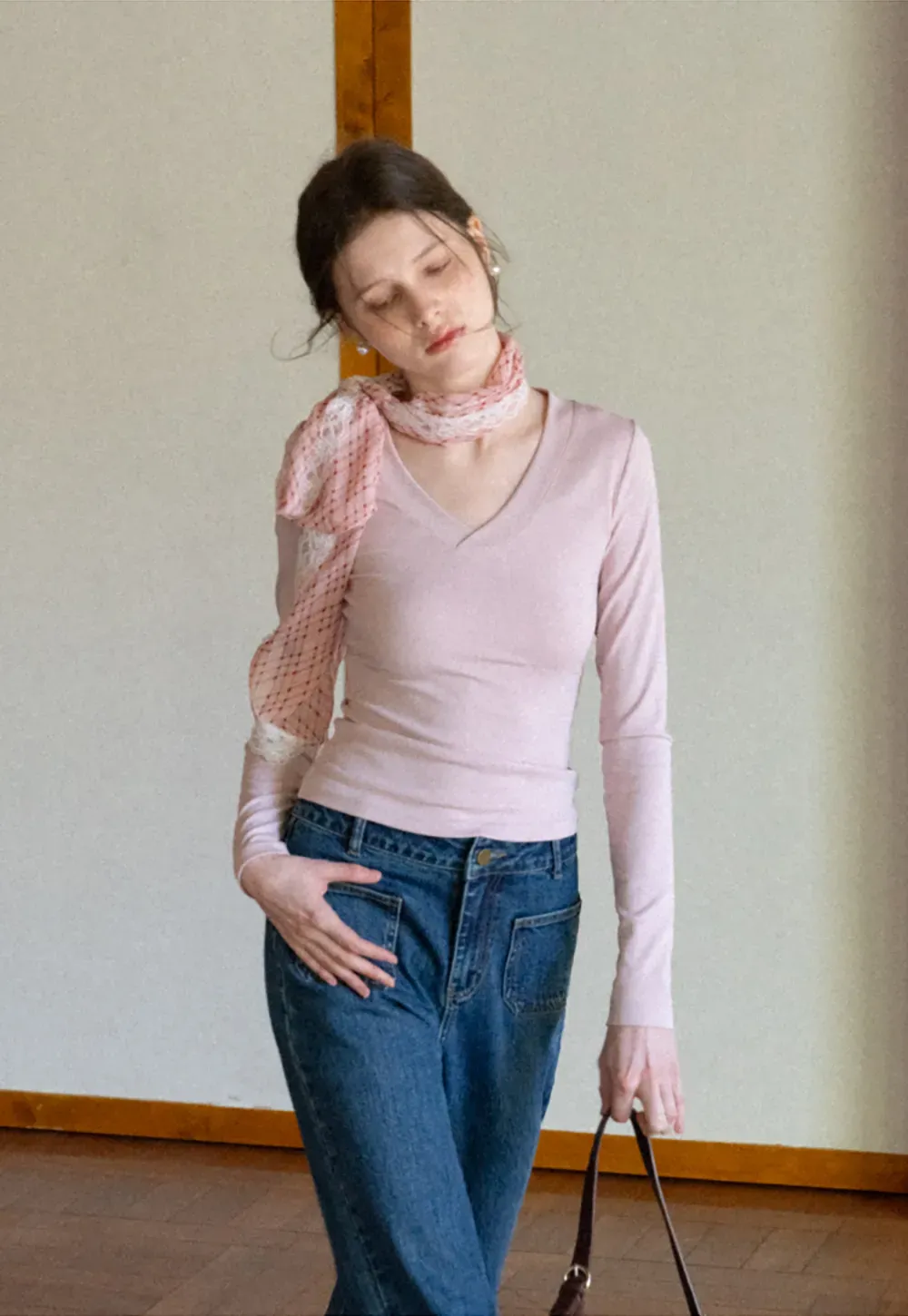 Long sleeve crew neck t shirt with fitted cut