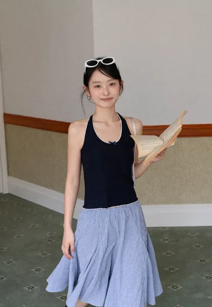 Gingham Pleated Flared Skirt