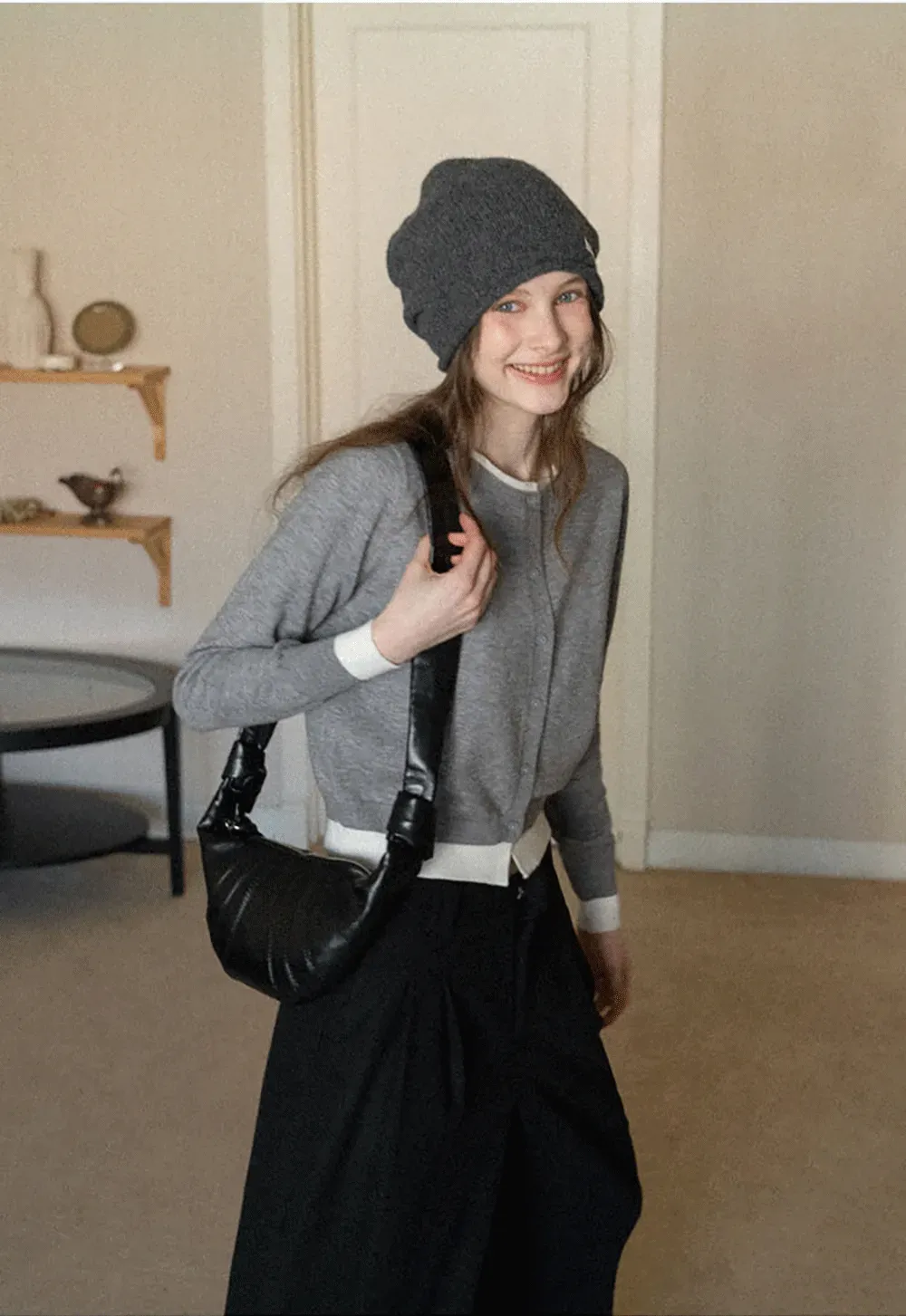 Wide leg pleated casual pants with high waist design