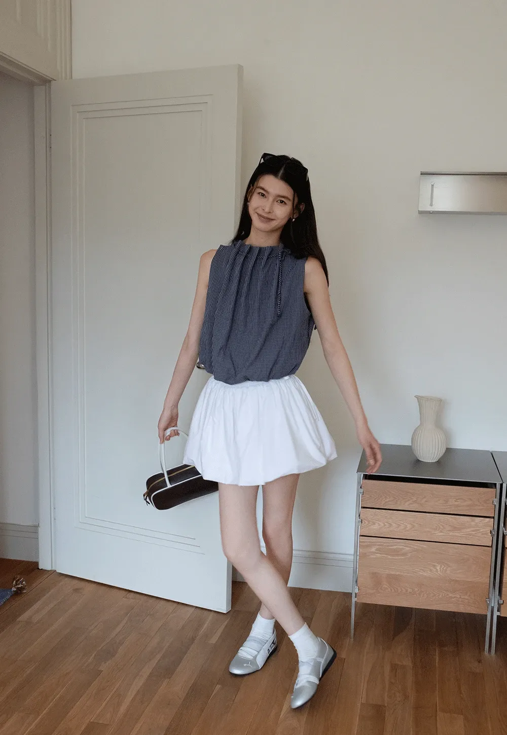 Women’s Gingham Tie-Neck Sleeveless Top