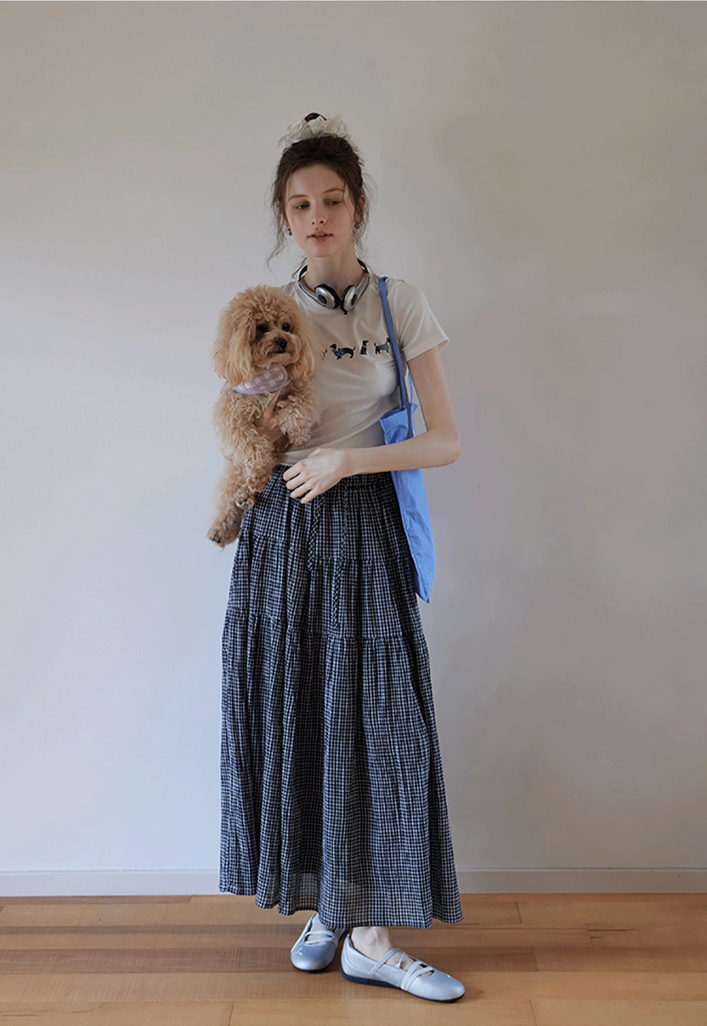 Artistic Dog Graphic Fitted Tee
