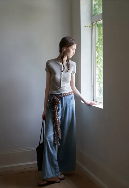 Women’s High-Waist Ultra-Wide-Leg Jeans