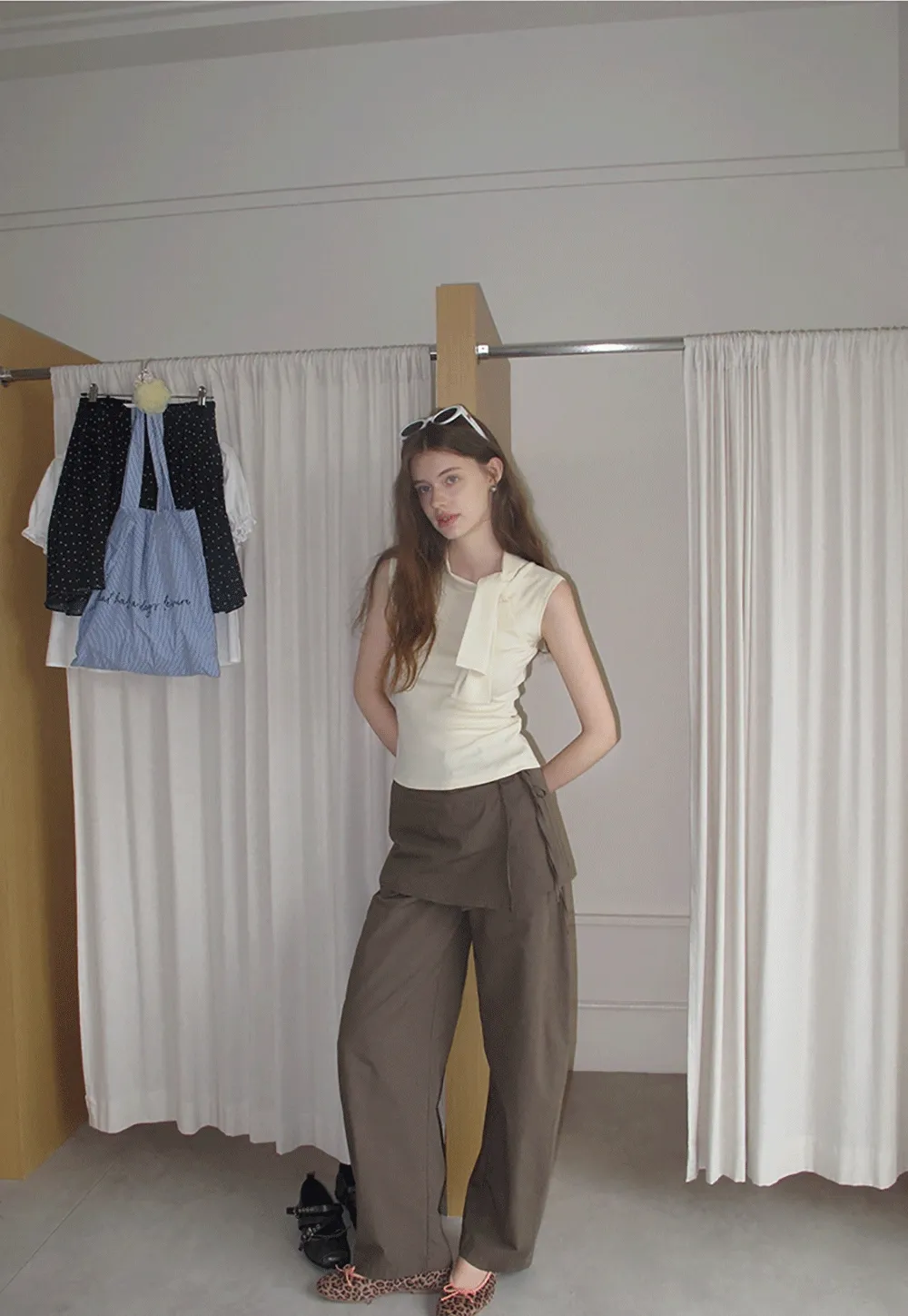 Women’s Sleeveless Knit Top