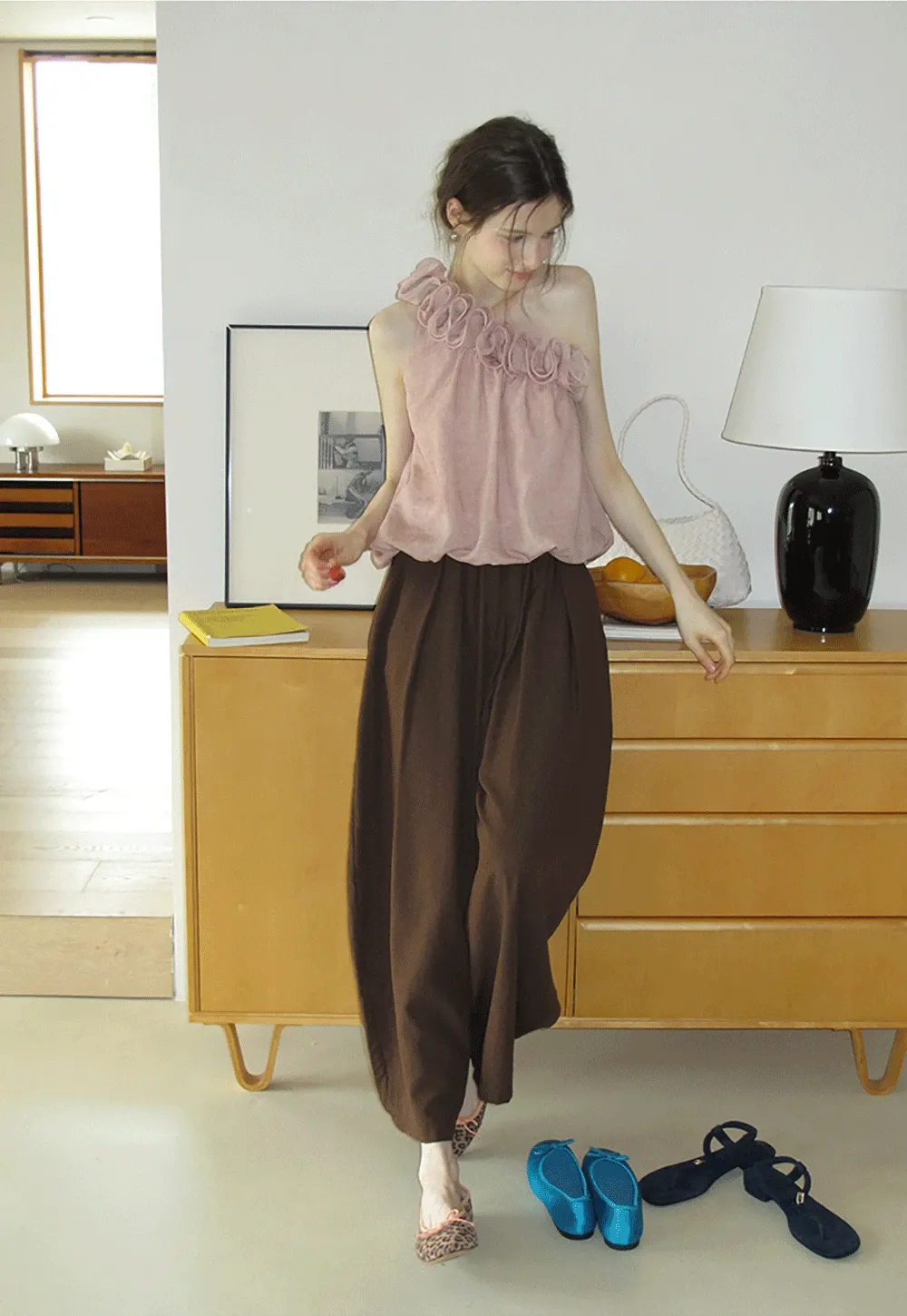 Women’s One Shoulder Ruffle Sleeveless Top