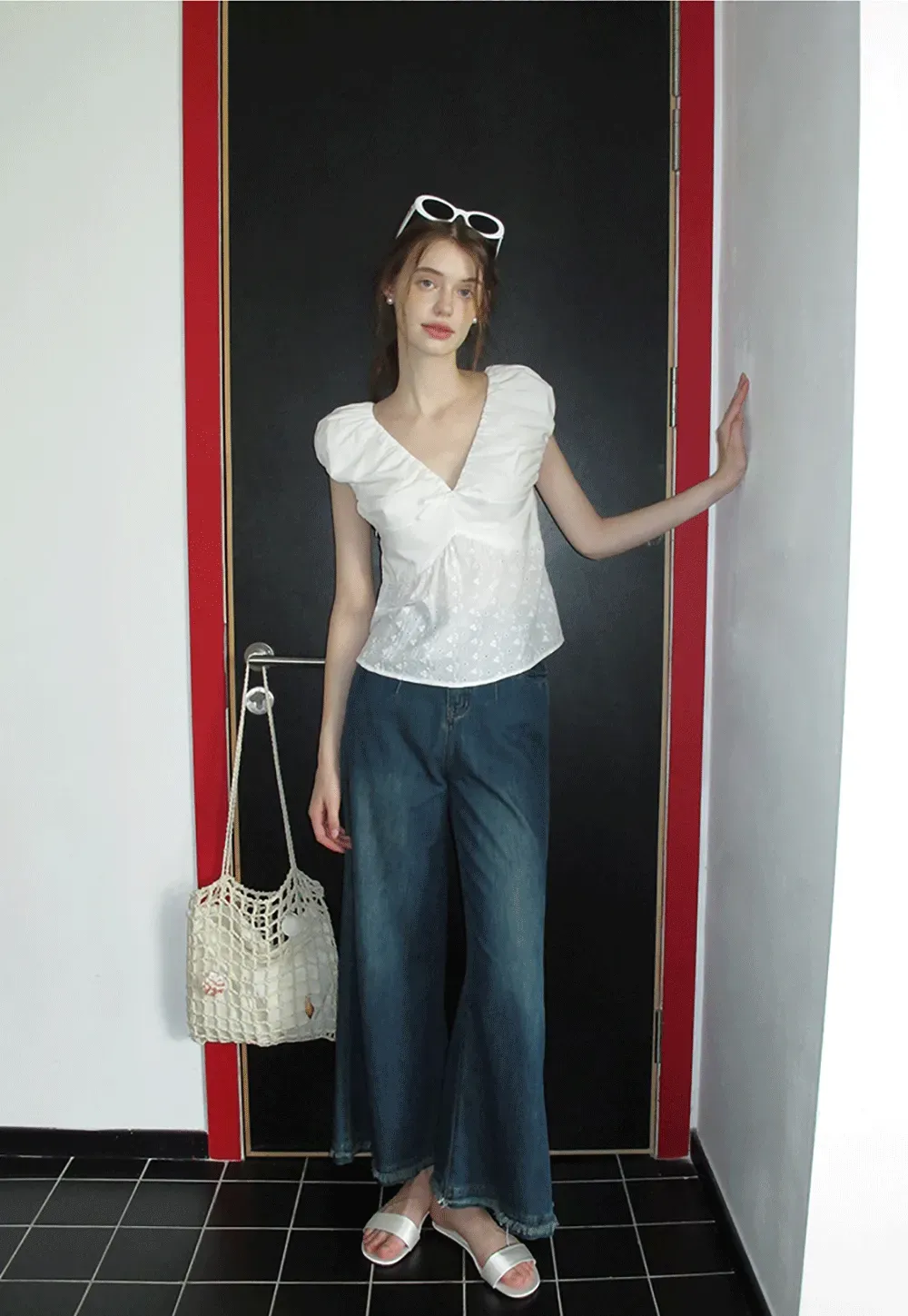 Ruched Sleeveless Lace Trim Top