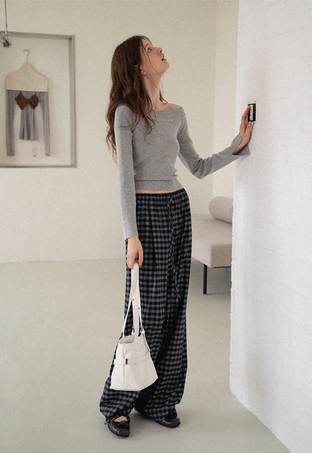 Women's Off-Shoulder Ribbed Knit Top