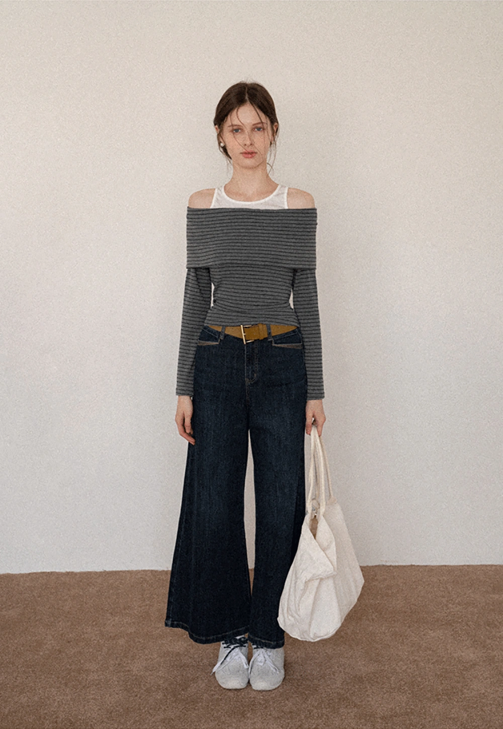 Women's High-Waisted Wide Leg Jeans