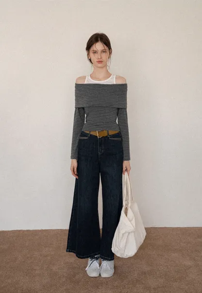 Women's High-Waisted Wide Leg Jeans