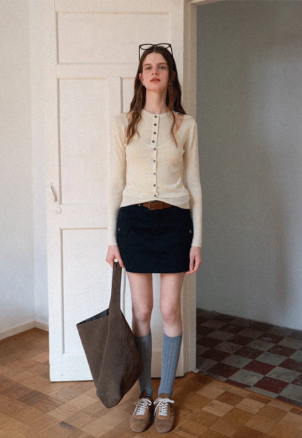 Cut-Out Button Long Sleeve Knit Top