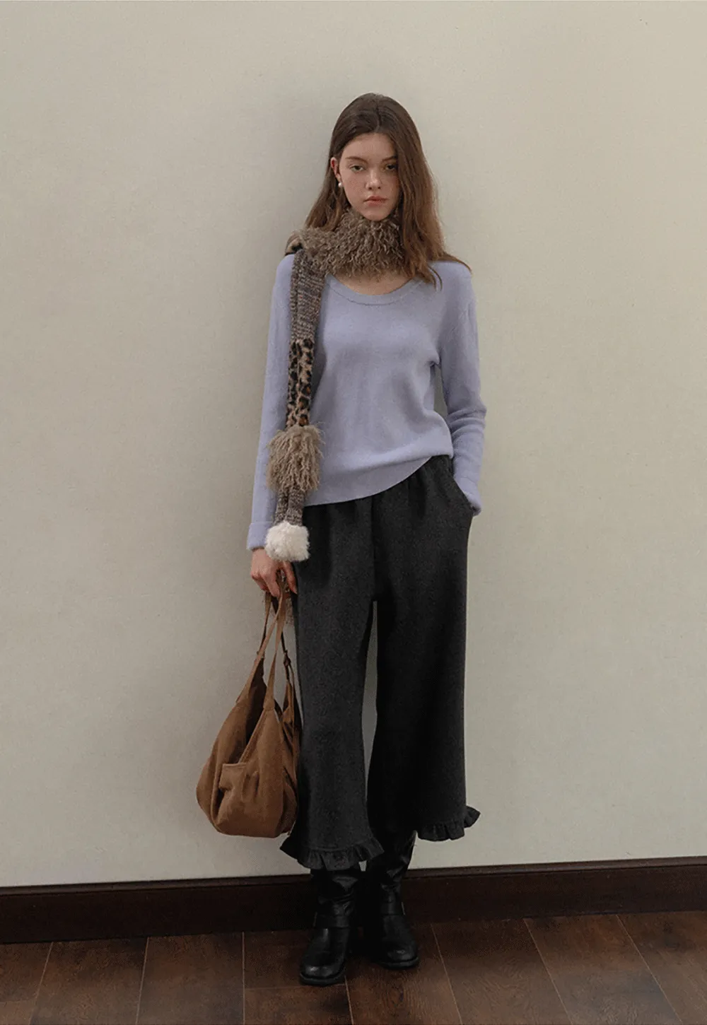 Ribbed Scoop Neck Long-Sleeve Top