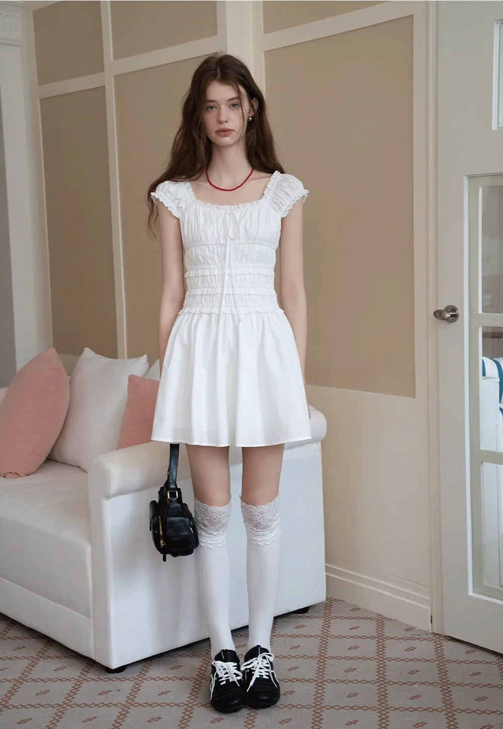 Women’s White Ruched Puff Sleeve Dress