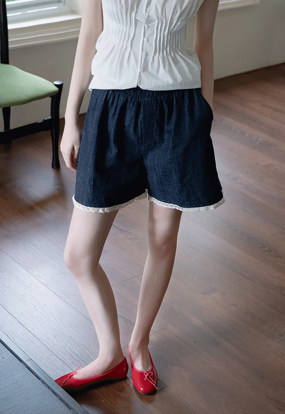 Women's Lace Trim Patchwork Shorts