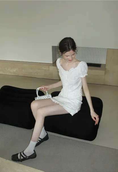 Women’s Puff Sleeve Ruffle Button Blouse