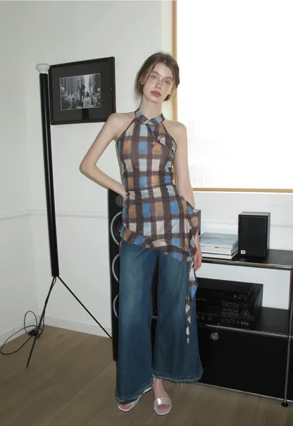 Women’s Plaid Frog-Button Handkerchief-Hem Halter Top