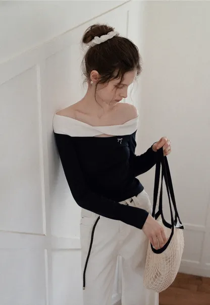 Women's Off Shoulder Contrast Fold-Over Knit Top