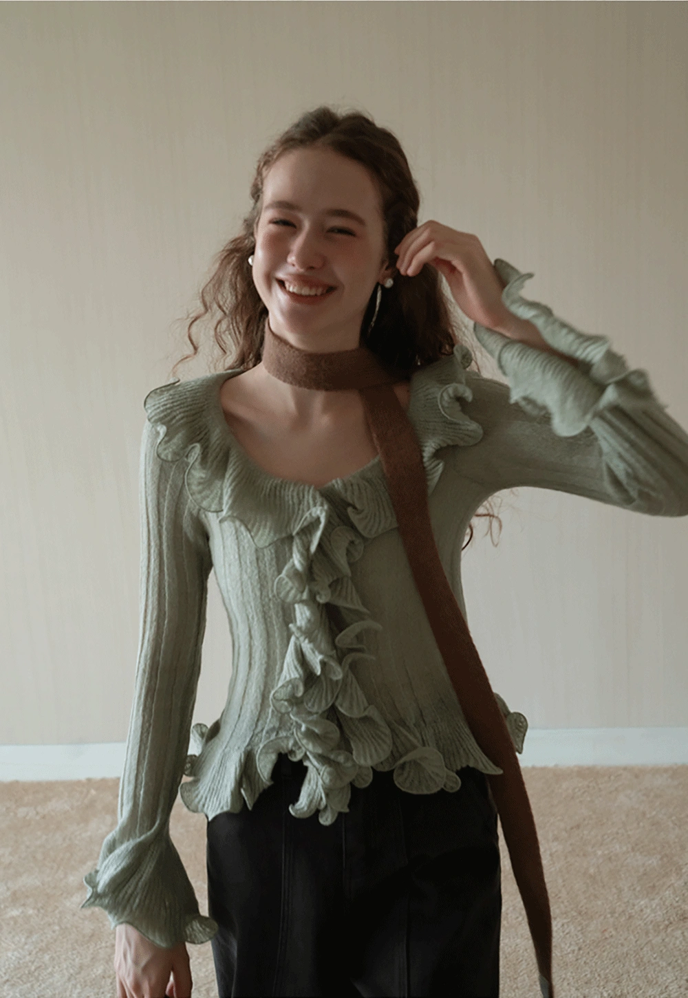 Womens Ruffle Hem Flared Sleeve Knit Top