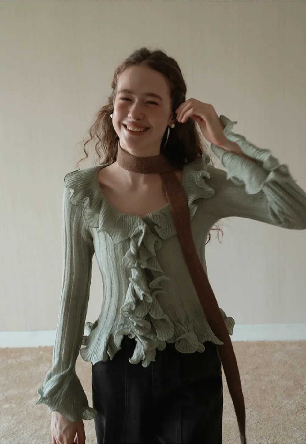 Womens Ruffle Hem Flared Sleeve Knit Top