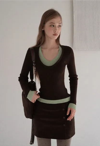 Contrast Trim V Neck Knit Top